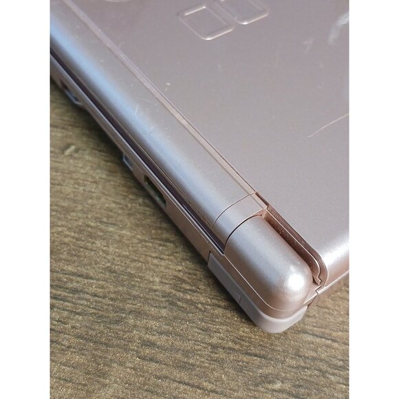 Nintendo DS Lite Metallica Rose Pink USG-001 Handheld W/ Charger & Stylus Tested - Picture 10 of 14